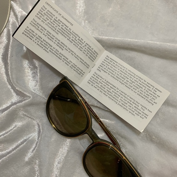 Michael Kors sunglasses in sage color with case - Picture 13 of 15